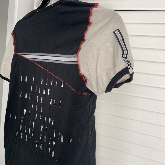 Ren Shirt- Size Small - US 6 - Picture 5 of 5